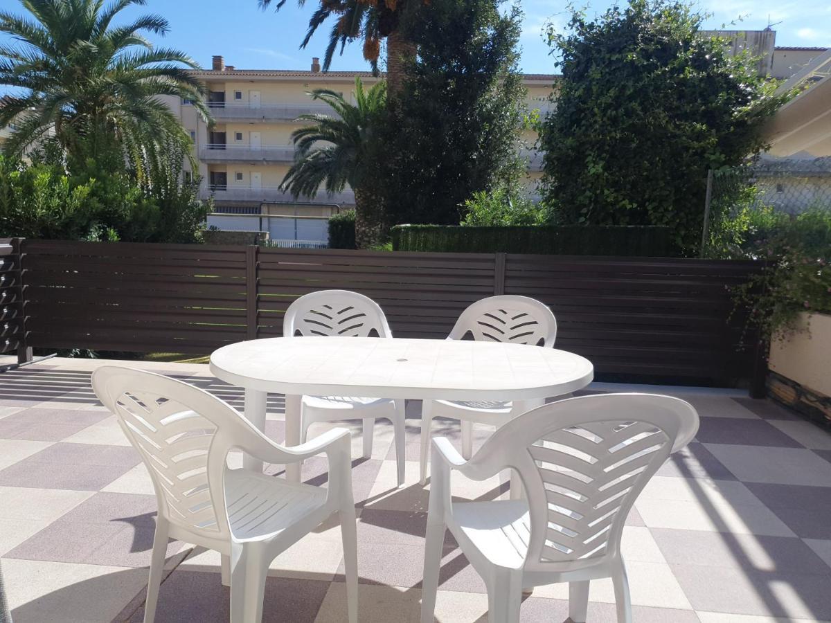 Payet Apartments L'Estartit Exterior foto