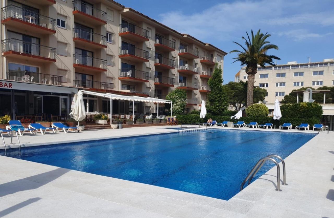 Payet Apartments L'Estartit Exterior foto